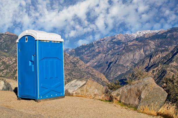 Best Portable restroom trailer rental  in Summitville, IN