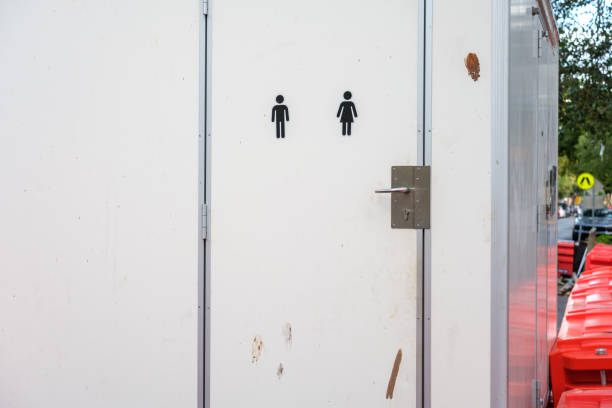 Best Temporary restroom rental  in Summitville, IN